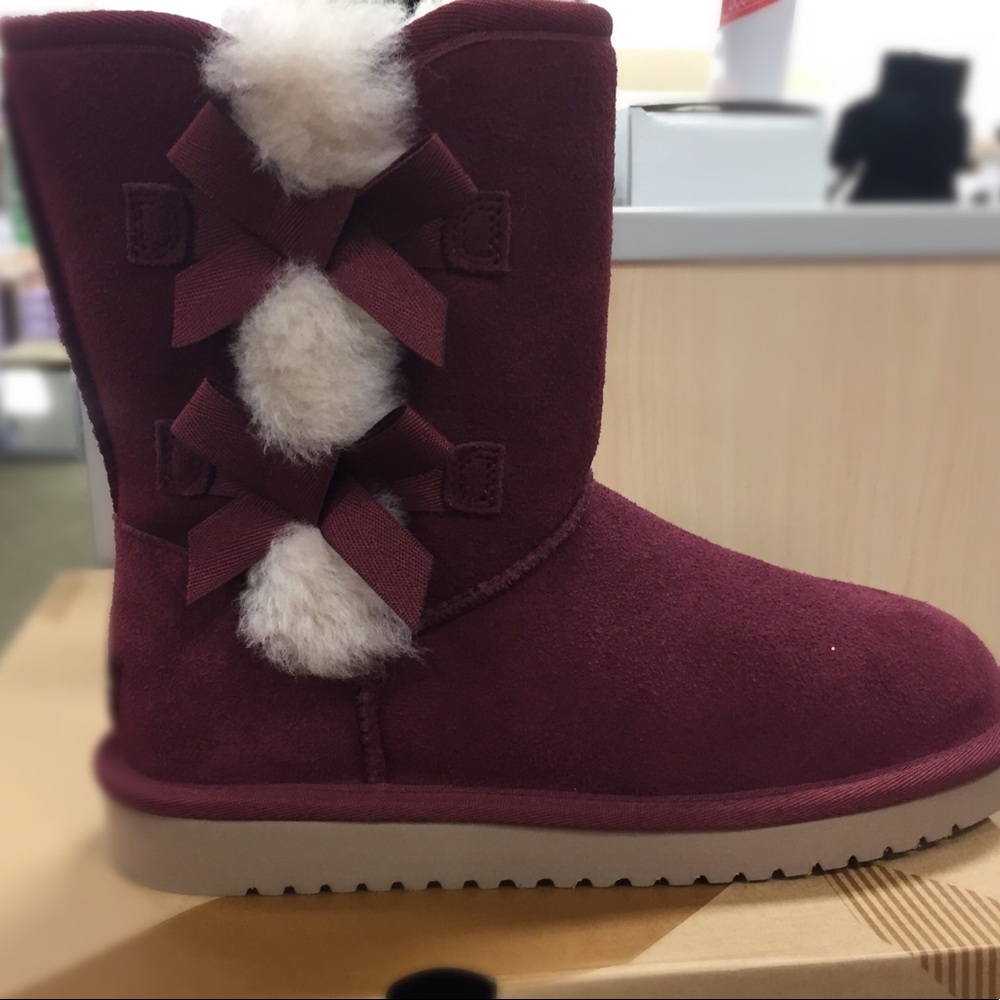 Burgandy UGGS NWT